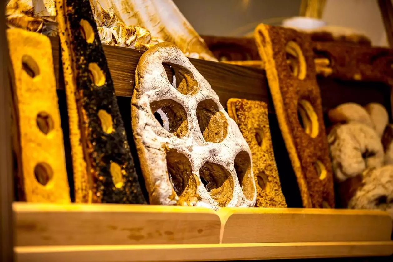 JULIANCLUB_SHABAVIZ (11).jpg